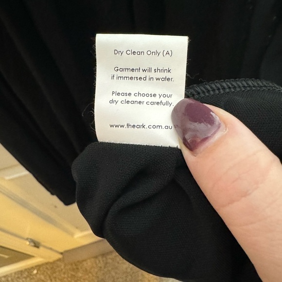 THE ARK Australia Black Midi Pleated Dress Size Small - Picture 5 of 5